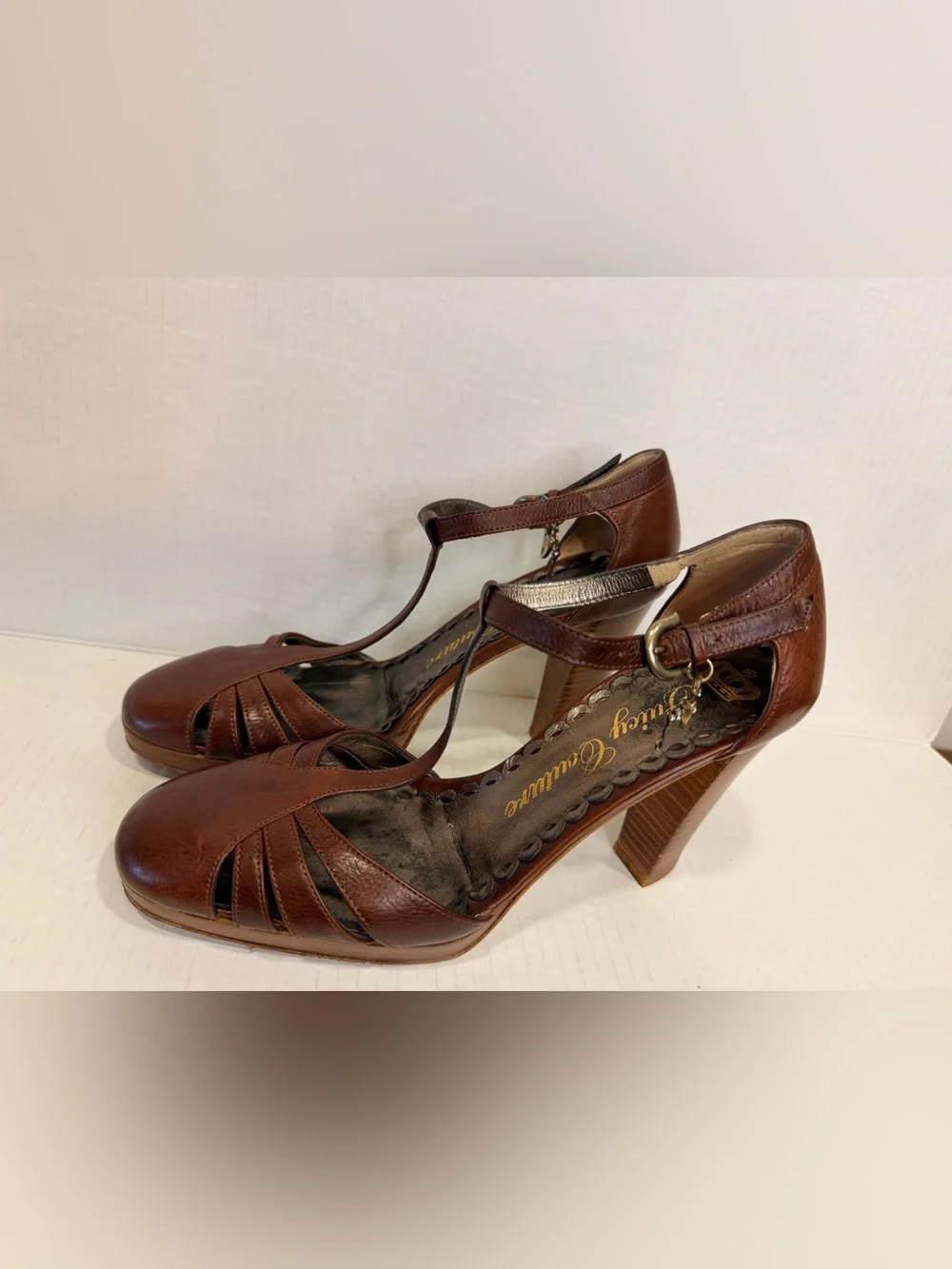 Vintage Juicy Couture Brown Leather Mary Jane Heel Pumps size 8 1/2
